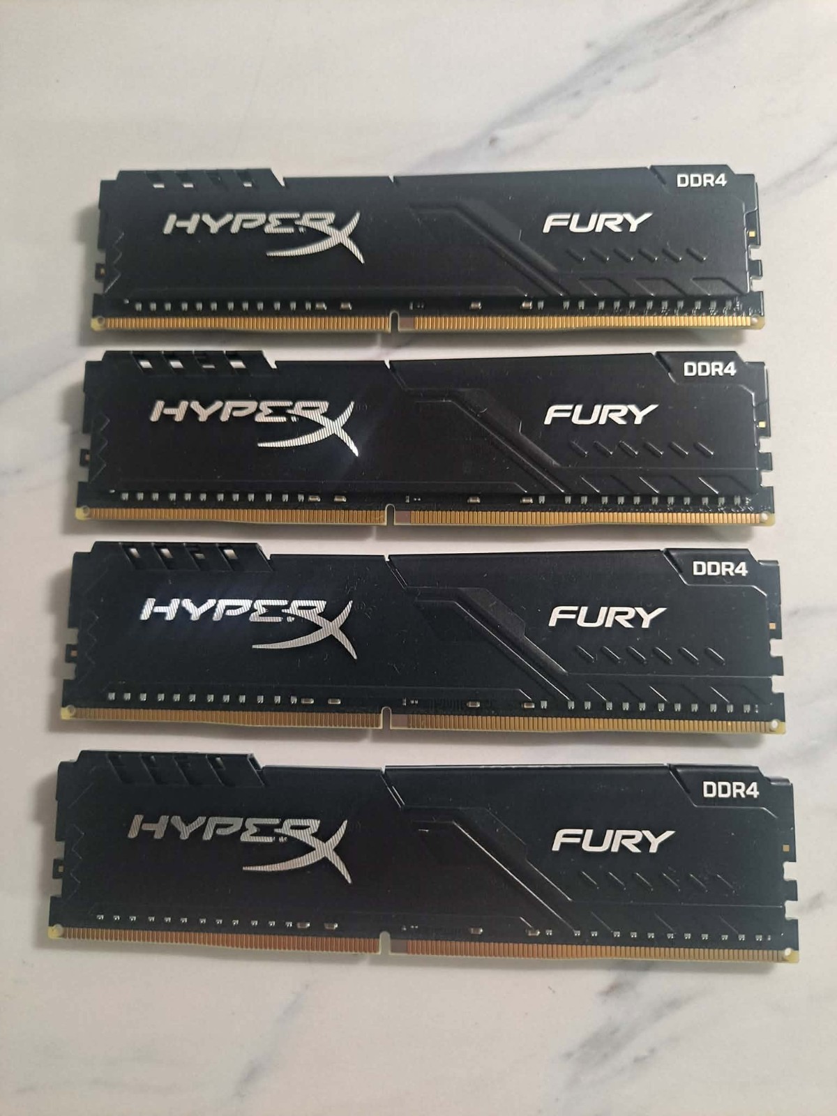 4x32GB DDR4 3200MHz Kingston HyperX Fury / 128GB TOTAL (4x32GB)