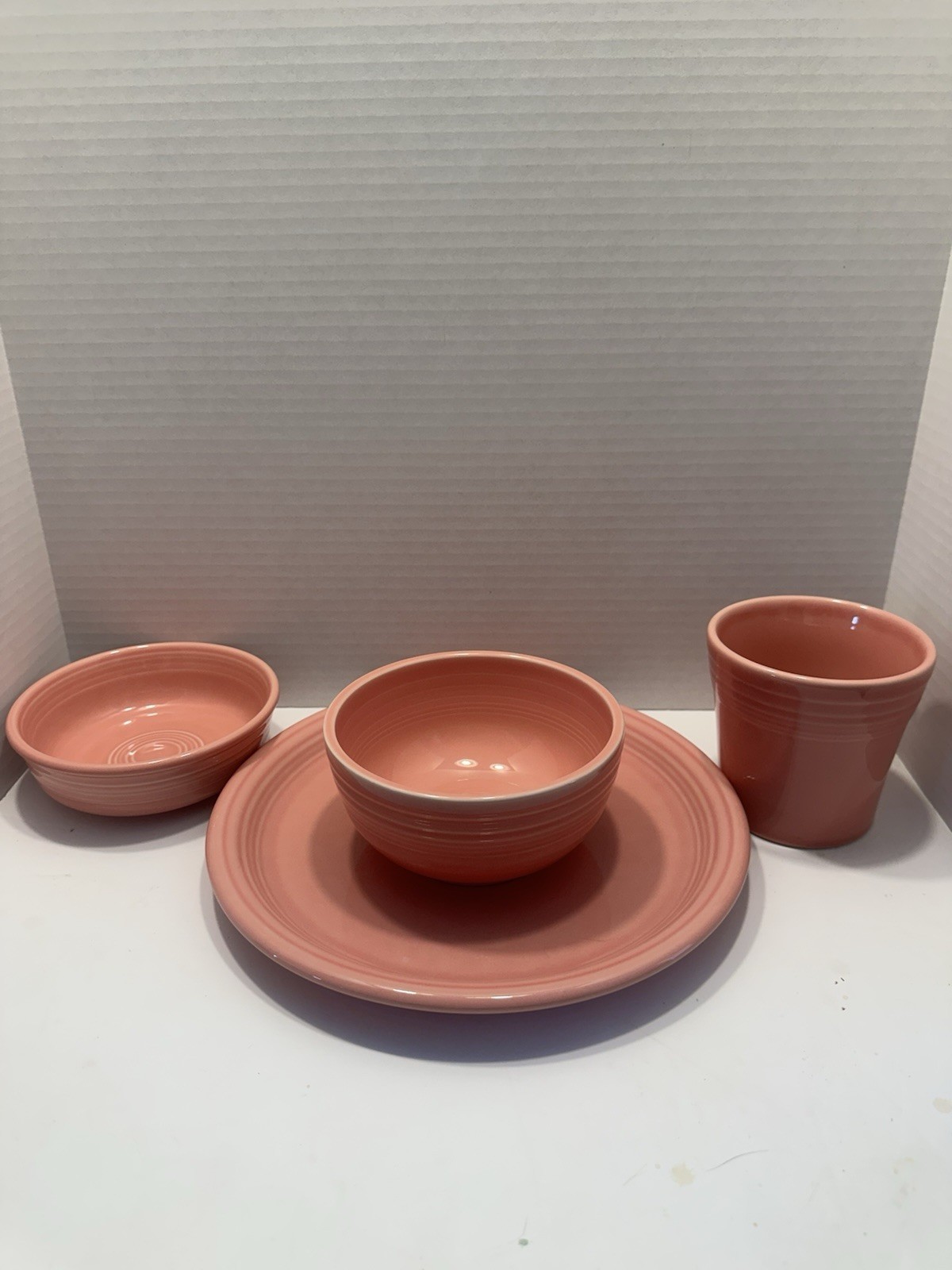Fiestaware Rose Peony Pink 6 Piece Place Setting Bowl, Dinner Plate, Salad, Cup Fiestaware Rose Peony Pink 6 Piece Place Setting Bowl, Dinner Plate, Salad, Cup