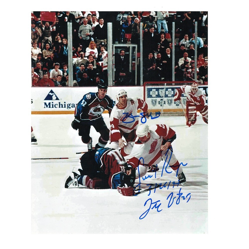 BRENDAN SHANAHAN & DARREN MCCARTY Signed Detroit Red Wings 8x10 Photo - 70373D