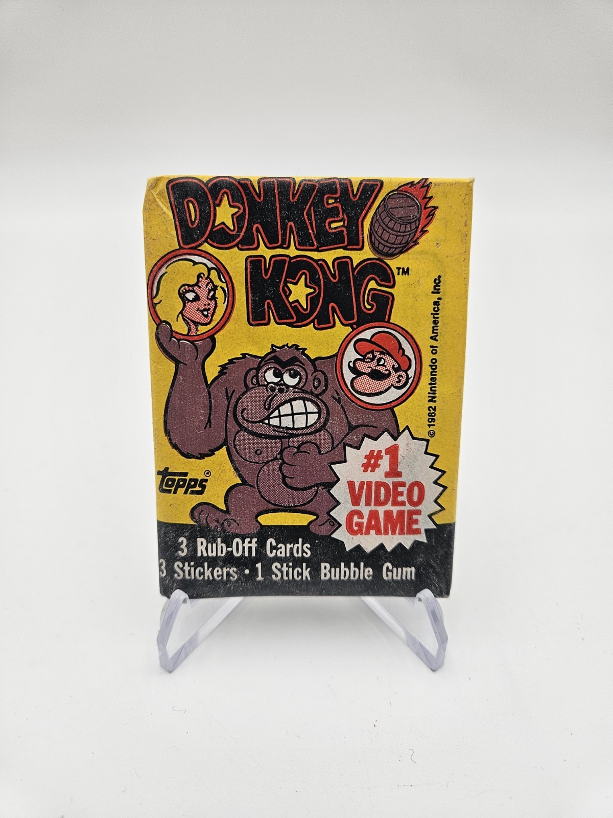 Vtg 1982 Pack of Topps Donkey Kong Rub Off Cards Stickers & Bubble Gum NOS Vtg 1982 Pack of Topps Donkey Kong Rub Off Cards Stickers & Bubble Gum NOS