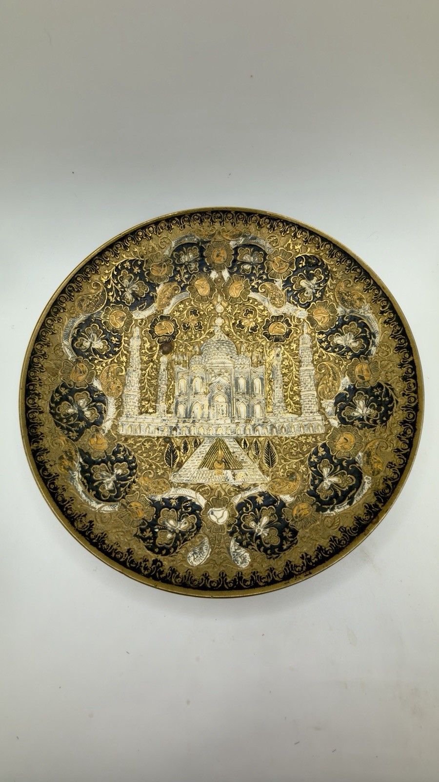 Vintage Hand-Engraved Indian Brass Wall Plate / Charger – Taj Mahal Motif