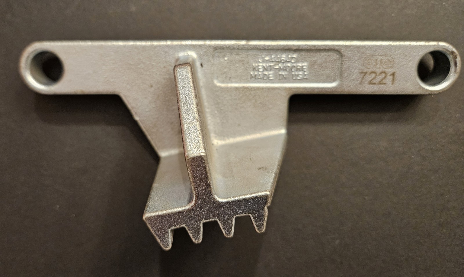 NEW OTC 7221 Flywheel Holder 6.6 Duramax Kent Moore NEW OTC 7221 Flywheel Holder 6.6 Duramax Kent Moore