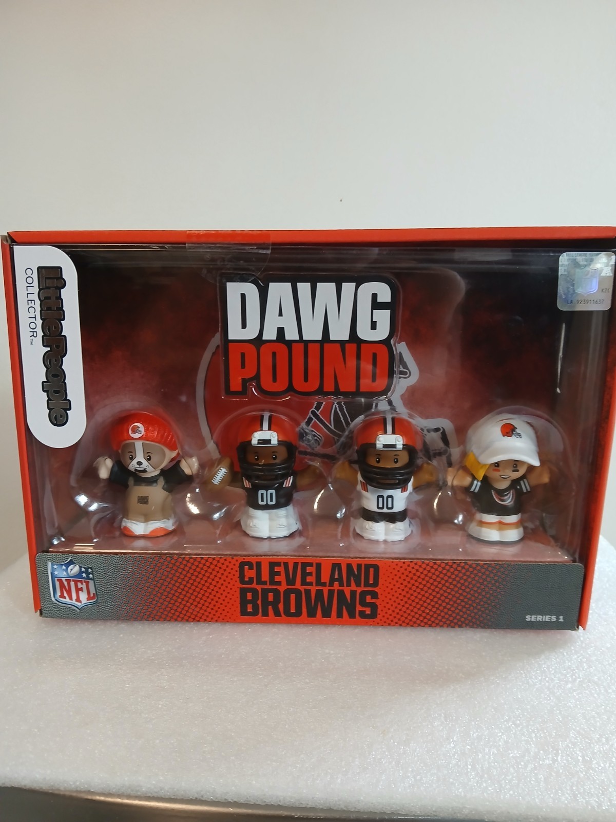 Fisher Price Little People Collection Cleveland Browns Dawg Pound NFL 
