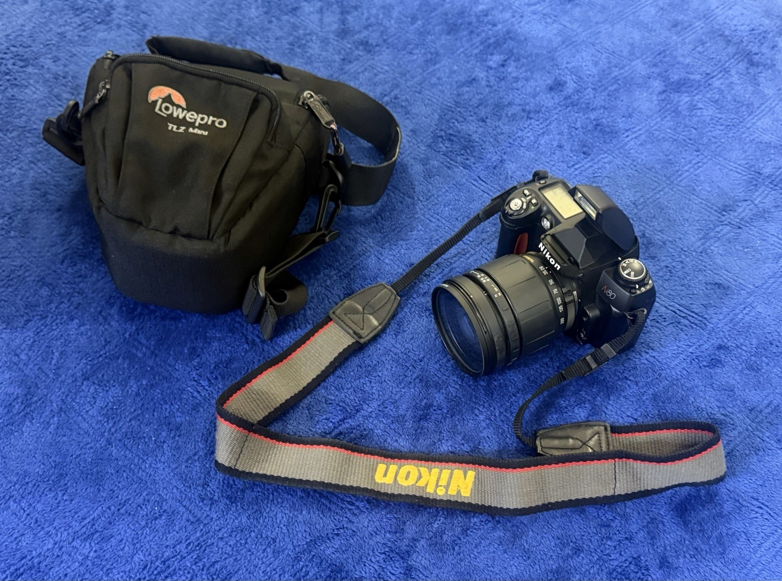 Nikon N80 35mm SLR Film Camera W/ Extras Nikon N80 35mm SLR Film Camera W/ Extras