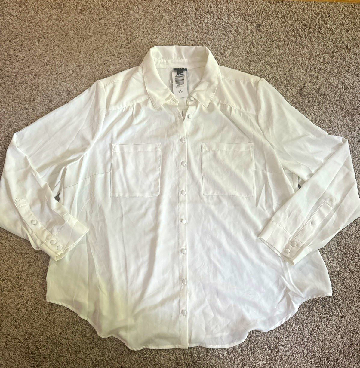 Torrid Womens White Solid Collared Long Sleeve Button-Up Shirt Plus 2X 18858906