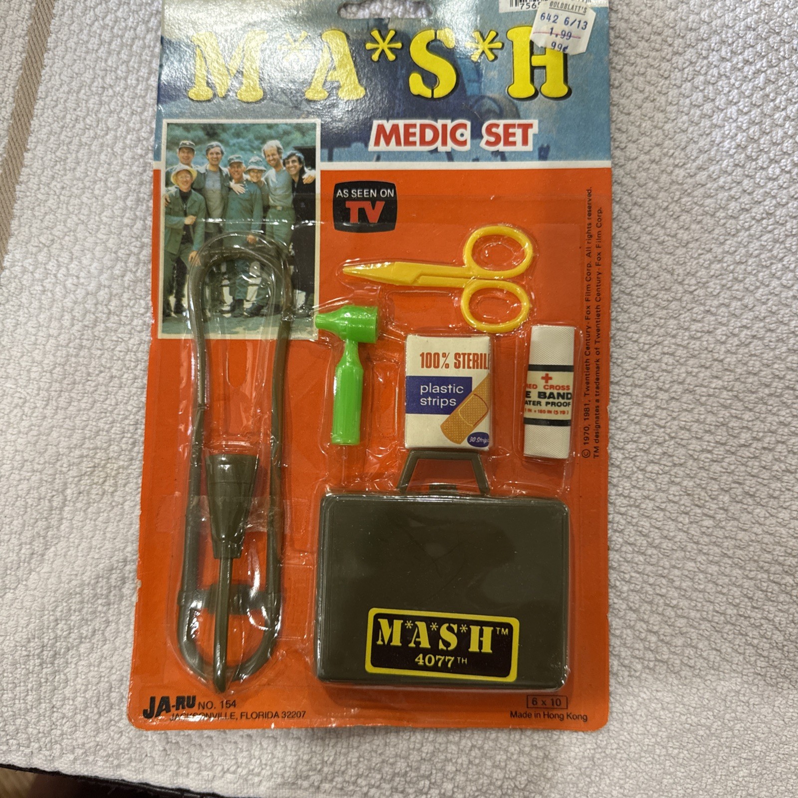 Vintage 1981 M*A*S*H Medic Set JA-RU Toys Twentieth Century Entertainment Vintage 1981 M*A*S*H Medic Set JA-RU Toys Twentieth Century Entertainment