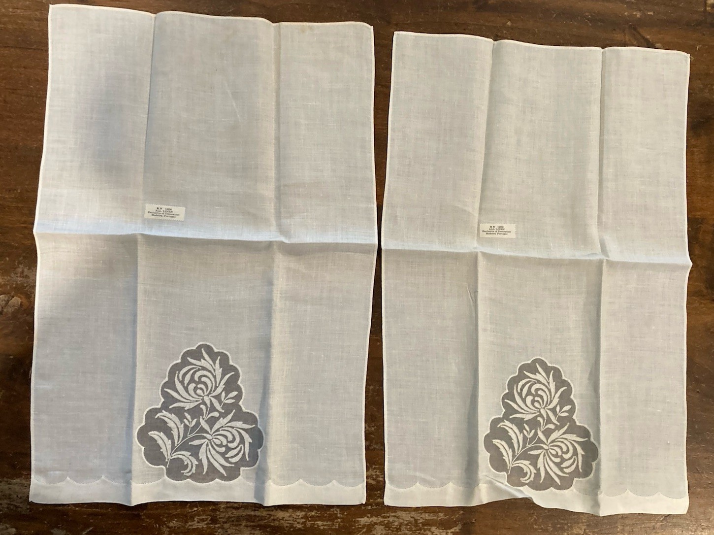 VTG/ATQ~Linen Cutwork~ Applique Lace~Guest Hand TowelSet~Madeira~Cottagecore NOS