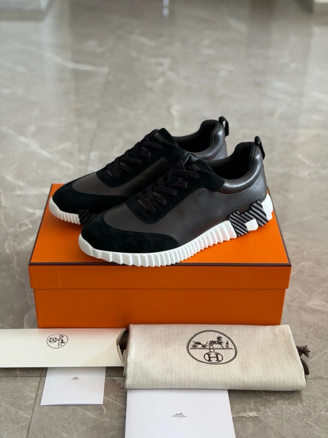 Hermes Bouncing Sneakers Leather Lace Up Designer Shoes Unisex EU USA Sizes NEW Hermes Bouncing Sneakers Leather Lace Up Designer Shoes Unisex EU USA Sizes NEW