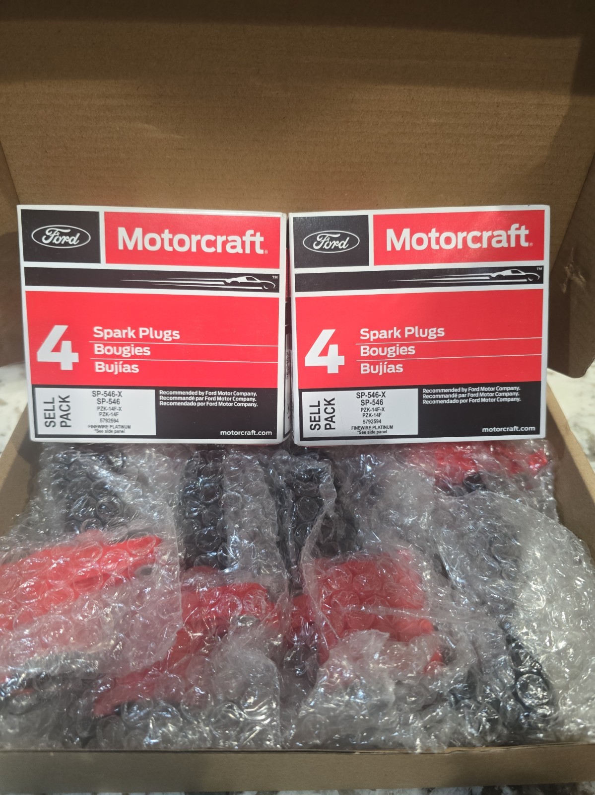 8pc High Performance Red Ignition Coils DG511 and Motorcraft Spark Plug SP 546