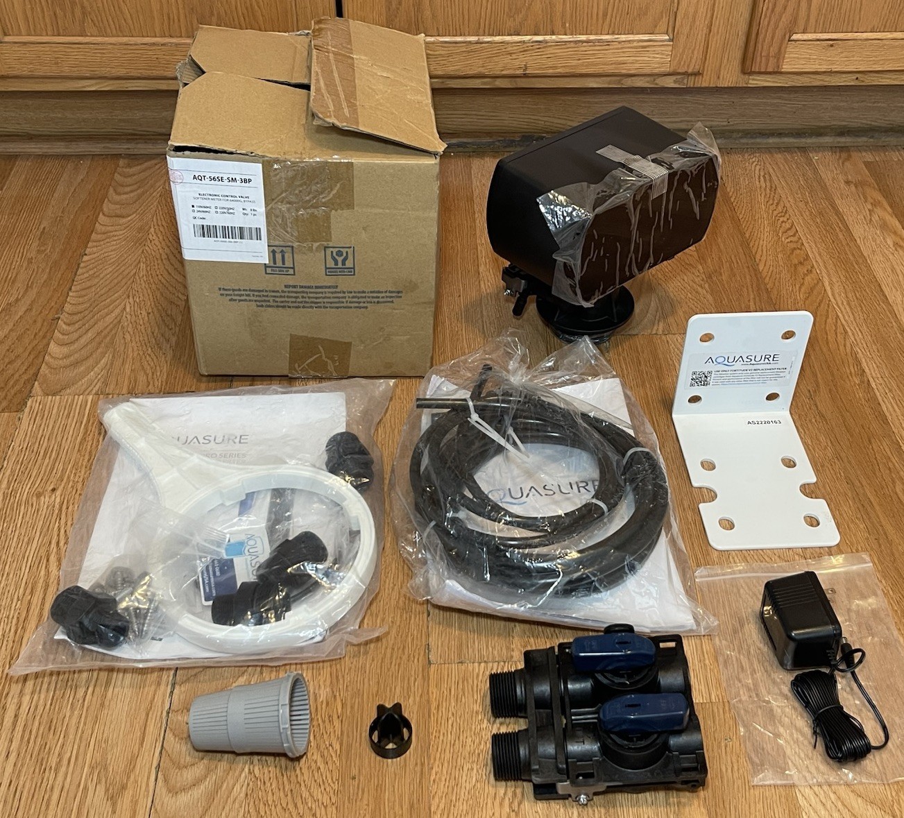 New Aquatrol AQT-56SE-SM-3BP Harmony Series Digital Water Softener Control Valve New Aquatrol AQT-56SE-SM-3BP Harmony Series Digital Water Softener Control Valve