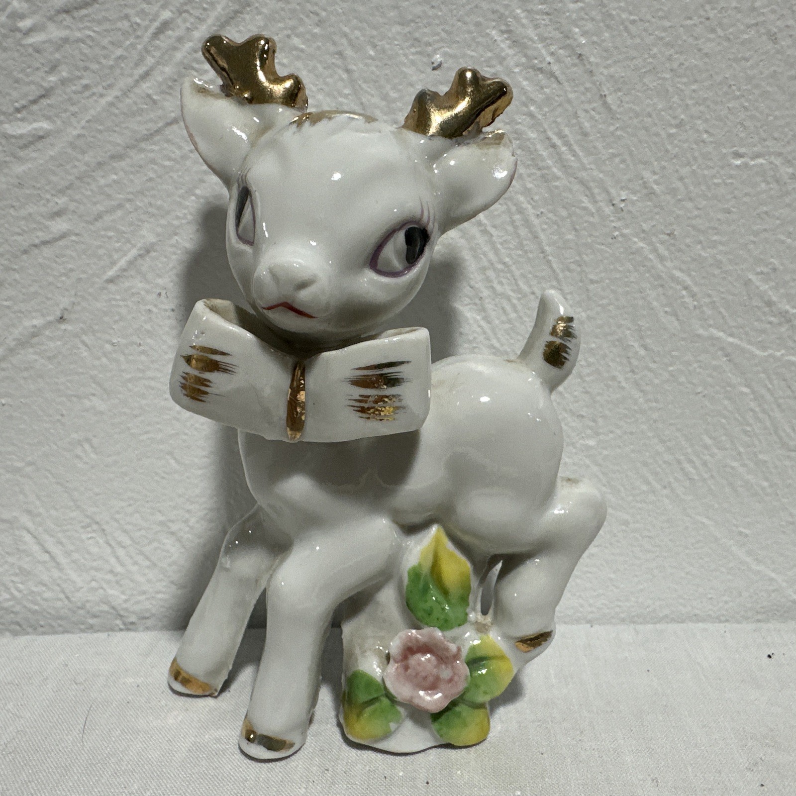 Wales White Deer Reindeer Figurines Japan MCM Flowers Gold Paint Vintage 1950\'s
