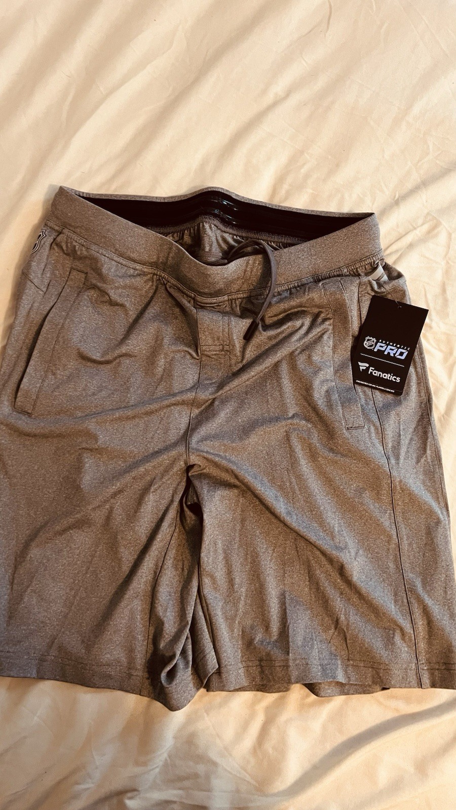 NEW NHL Fanatics Men’s Shorts - XL NEW NHL Fanatics Men’s Shorts - XL