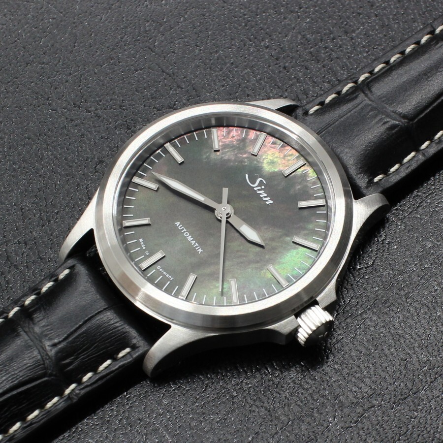 Sinn 556 I Perlmutt S Automatic Black Mother of Pearl Steel on Cow Leather Strap