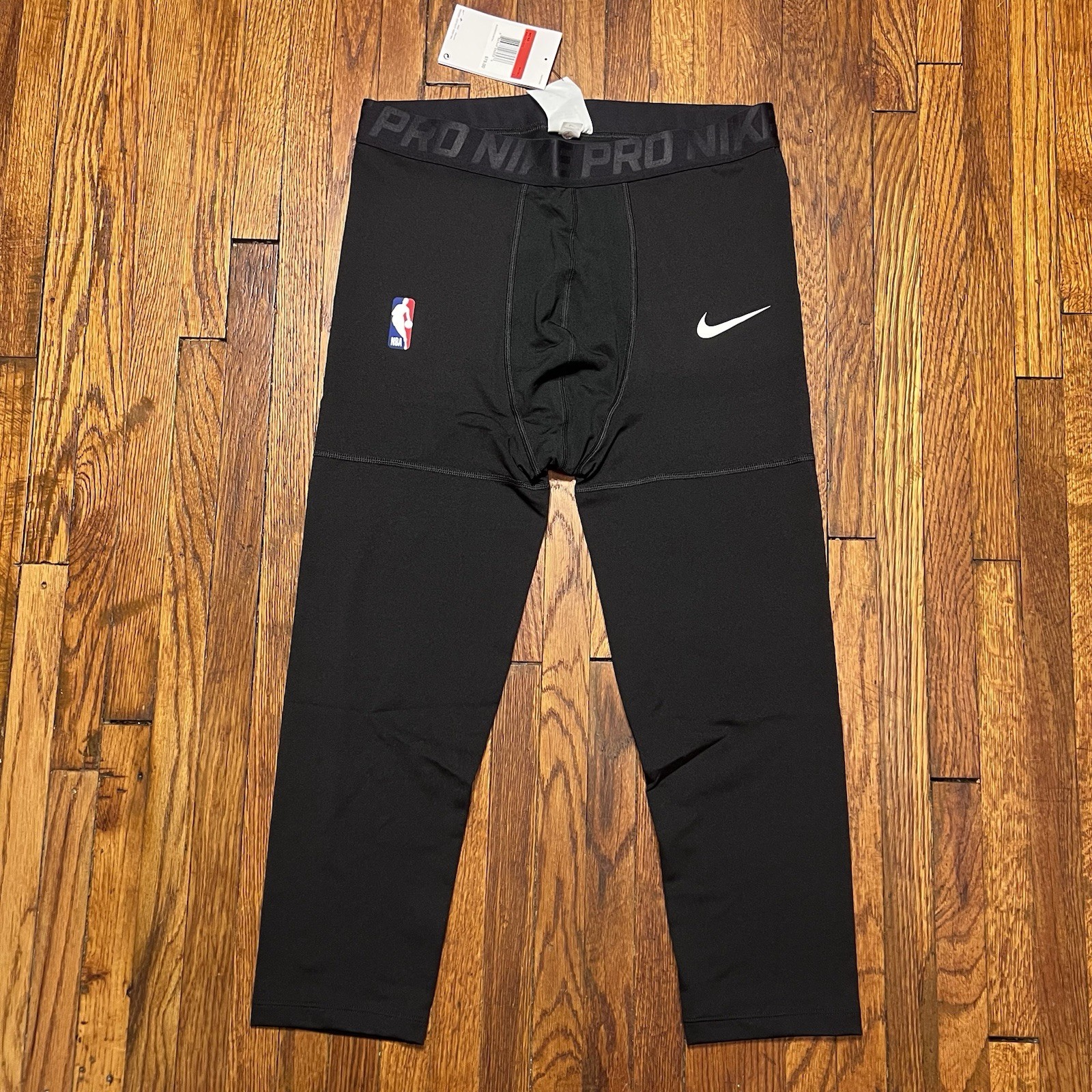 Nike NBA Compression Leggings Men’s Size Large 3/4 Black Dri Fit NWT $70