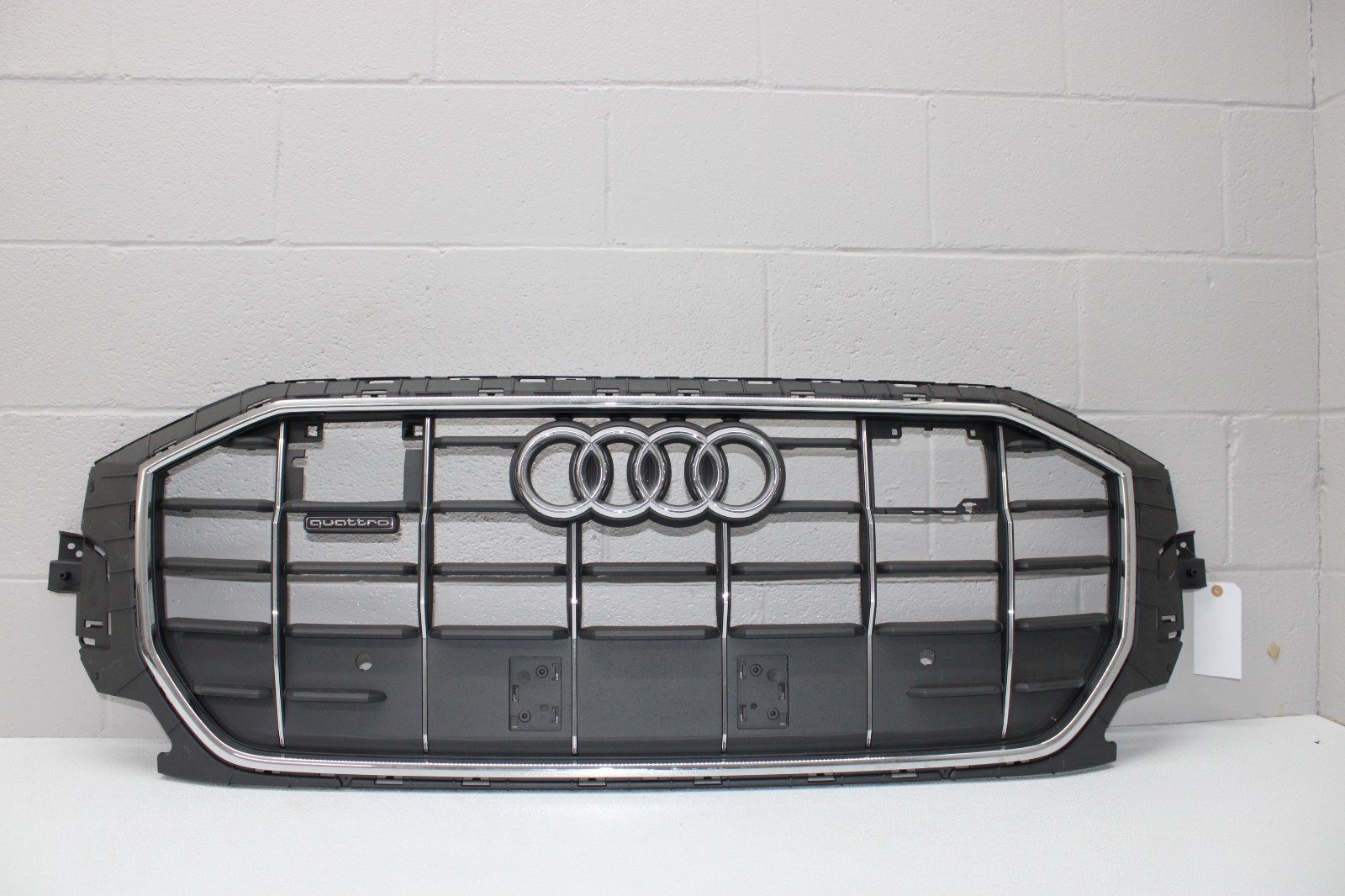 2019 2023 AUDI Q8 FRONT UPPER GRILLE WITH SENSOR HOLES OEM