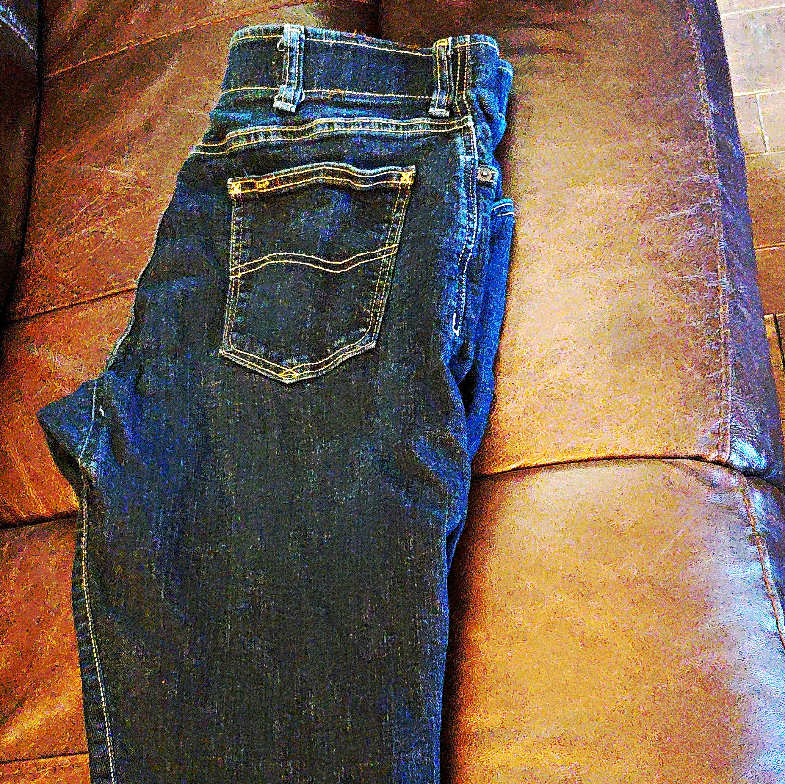 Lee Extreme Motion Men’s Dark Wash Blue Denim Jeans Straight Fit Tapered Leg