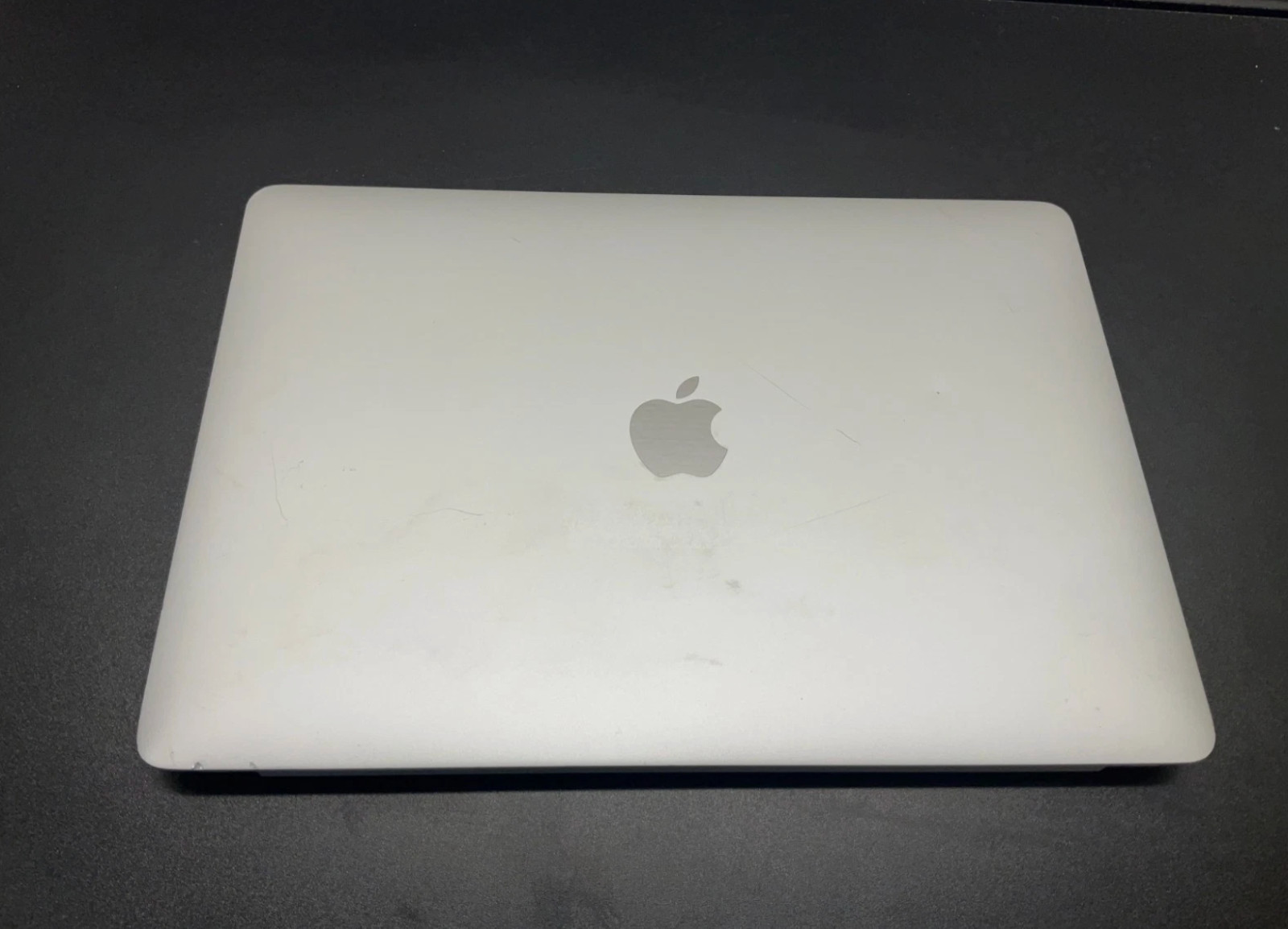 Original Apple LCD MacBook Pro 2018 / 2019 / 2020 13.3\