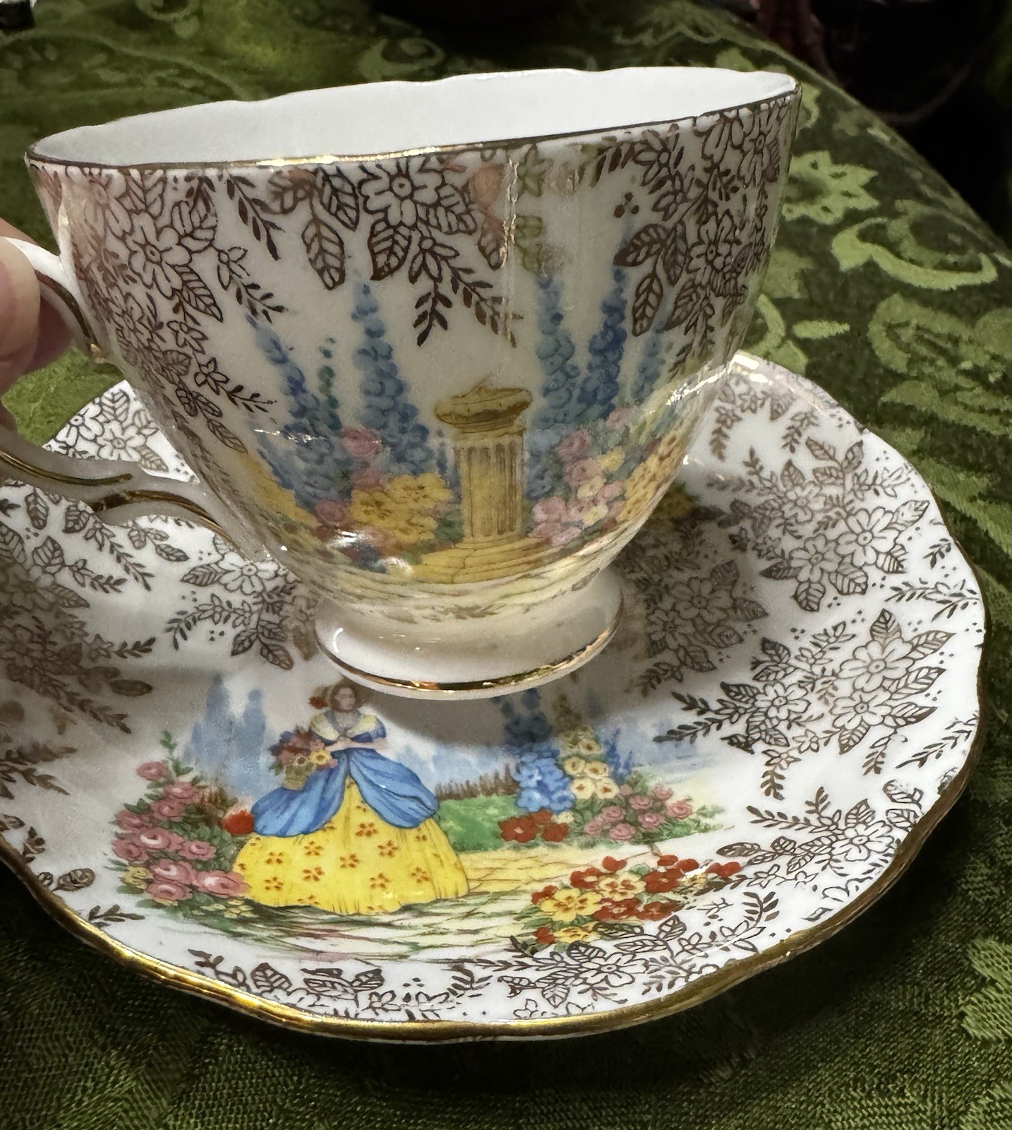 Colclough Tea Cup and Saucer CRINOLINE LADY IN THE GARDEN Bone China England