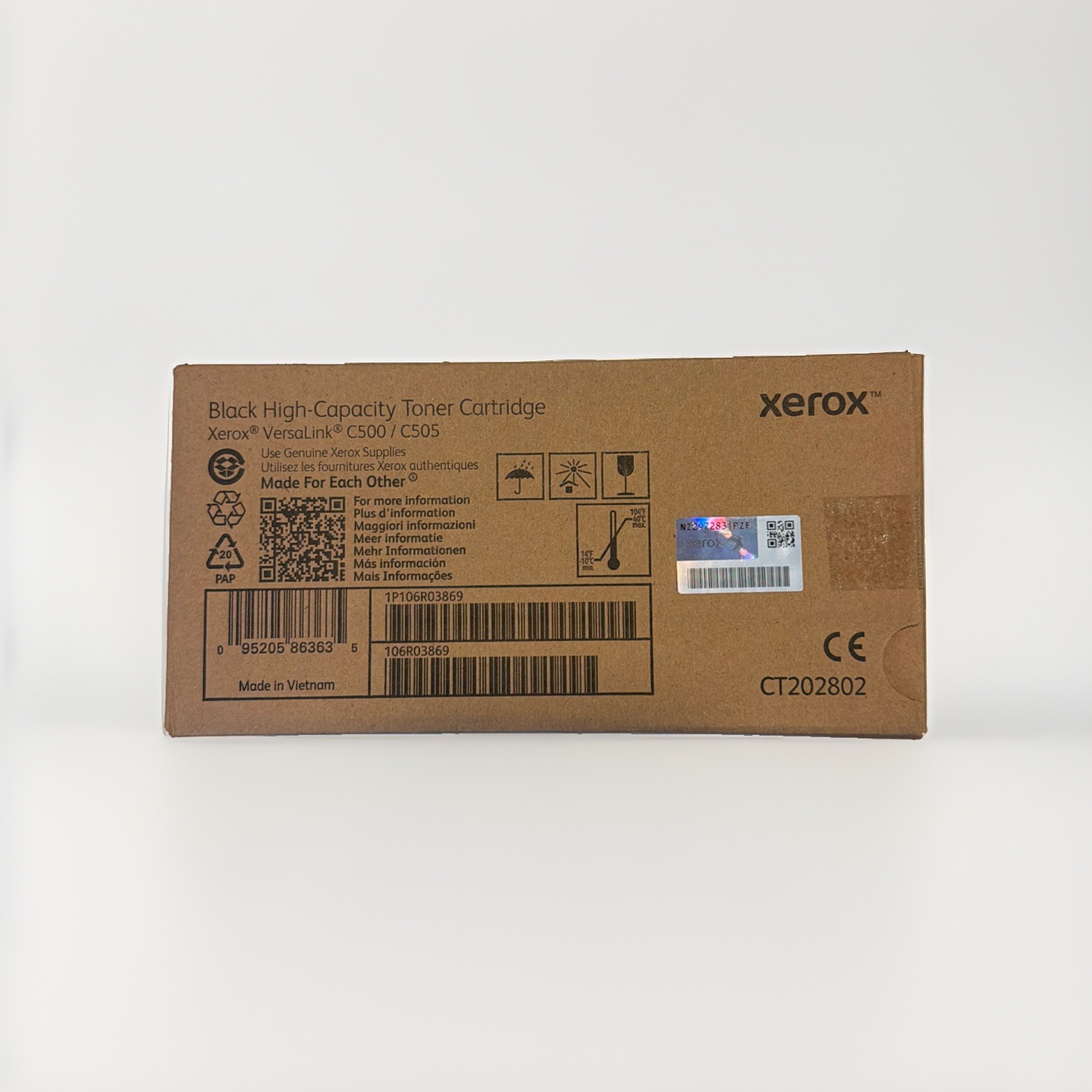 Xerox Black High-Capacity Toner Cartridge VersaLink C500/C505 106R03869 OEM Xerox Black High-Capacity Toner Cartridge VersaLink C500/C505 106R03869 OEM