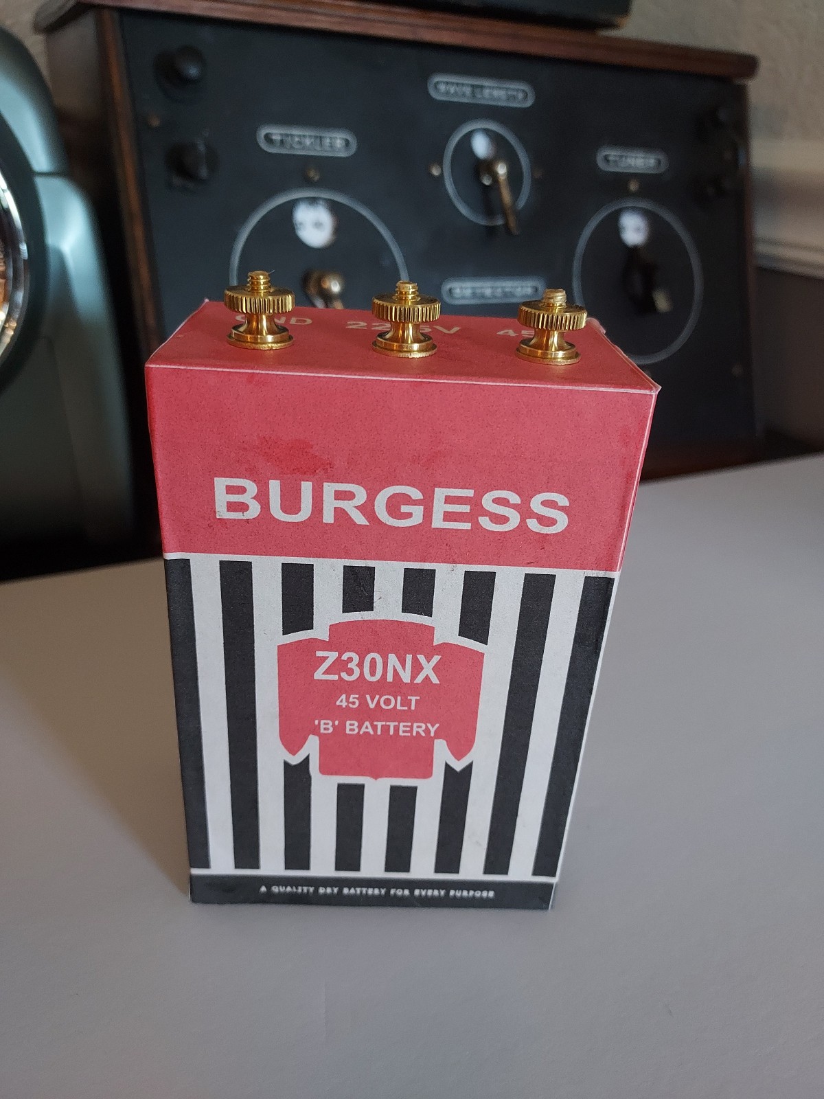 Replica Vintage Burgess Z30NX 45 volt for antique tube radio, farm radio.