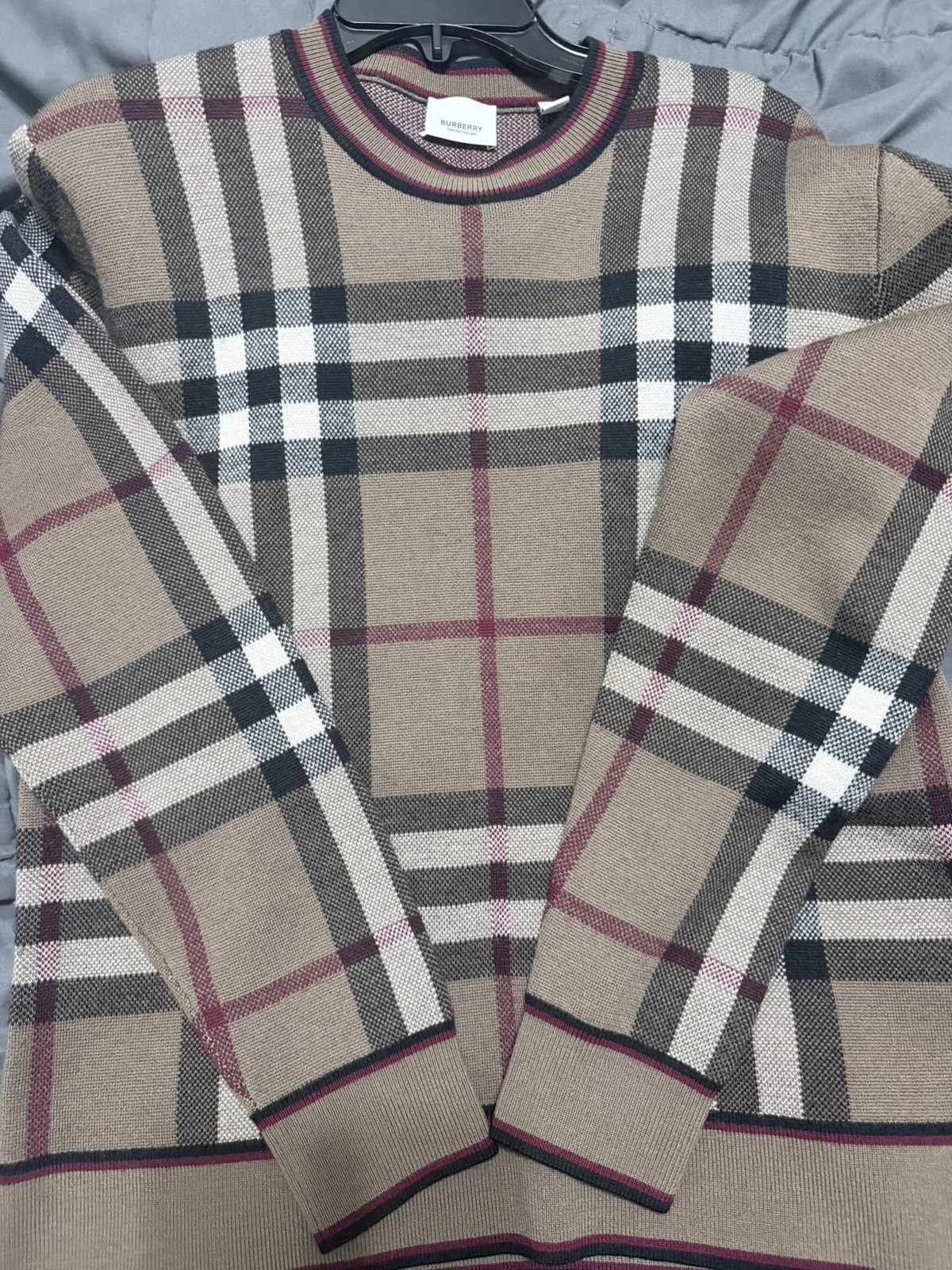 Burberry London Men’s 100% Wool Sweater Size Small Brown Naylor $800+ msrp