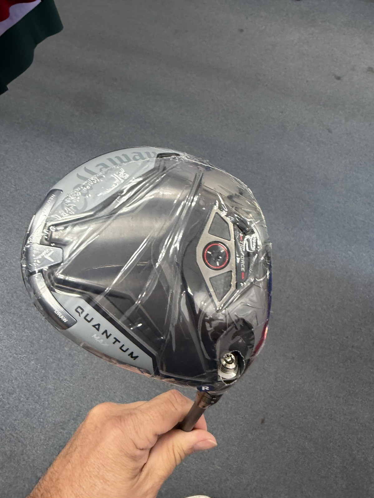 Callaway Quantum Max Driver 10.5° Denali Frost Silver 50g 5.5 Regular +HC NEW Callaway Quantum Max Driver 10.5° Denali Frost Silver 50g 5.5 Regular +HC NEW
