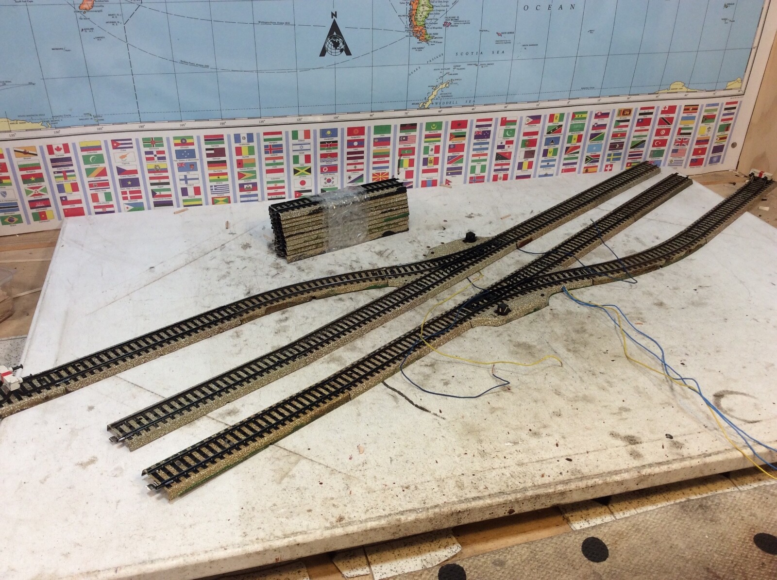 Marklin M Track  - SET  H0 scale with  Loading Area
