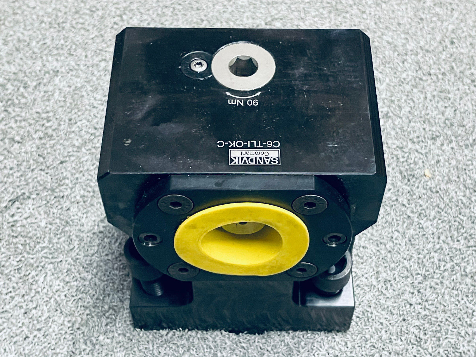 Sandvik C6-TLI-OK-C Manual Clamping Unit for Okuma Machines