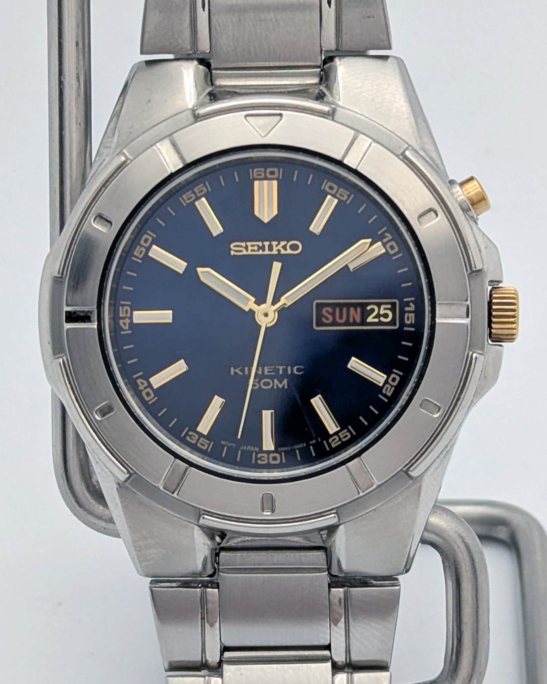 Seiko Kinetic 5M63-0AE0 Blue Sunburst Day Date 50M | New Capacitor / Hinged Box