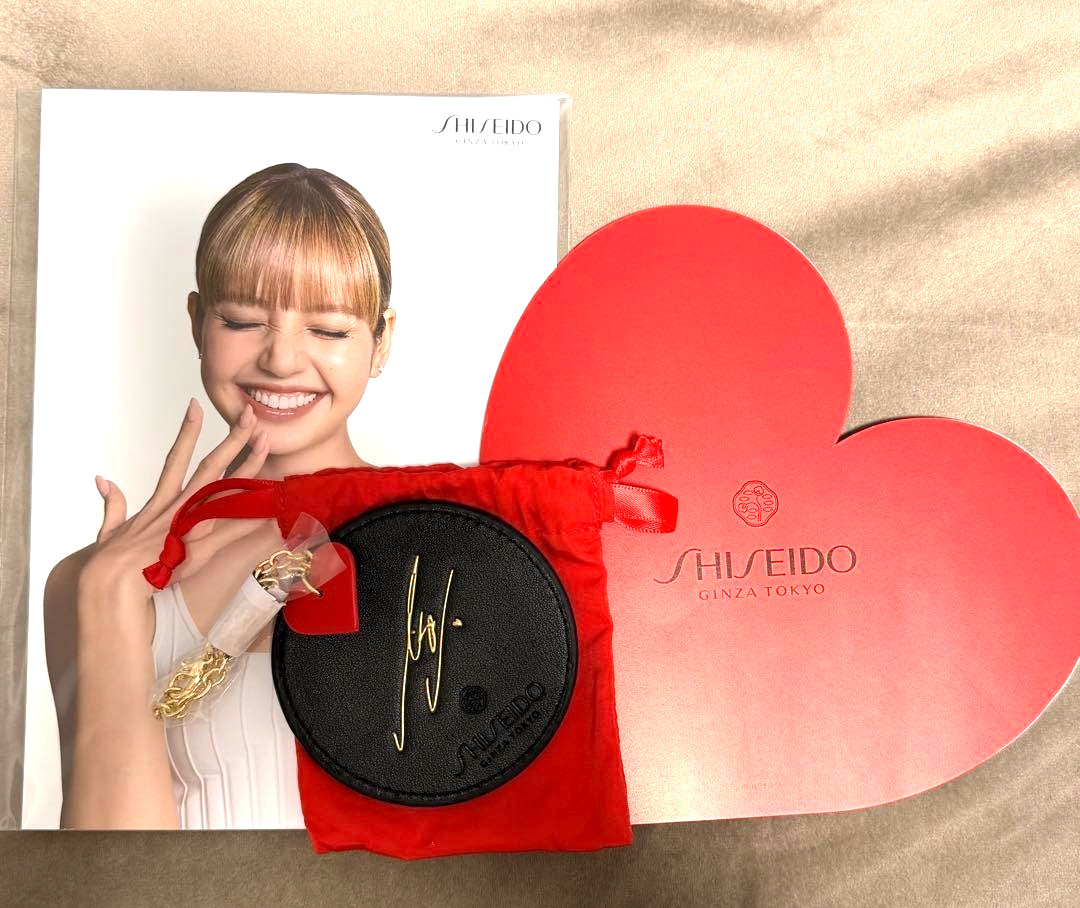 New BLACKPINK LISA × SHISEIDO ULTIMUNE Black Mirror Keychain Japan Limited POB