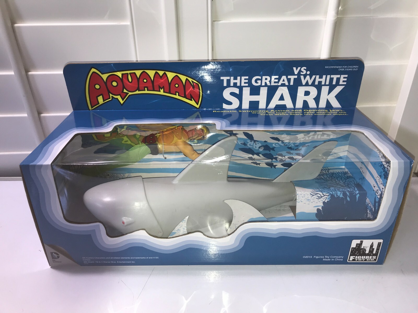 DC Comics Aquaman VS. The Great White Shark Retro Playset by FTC READ FIRST 