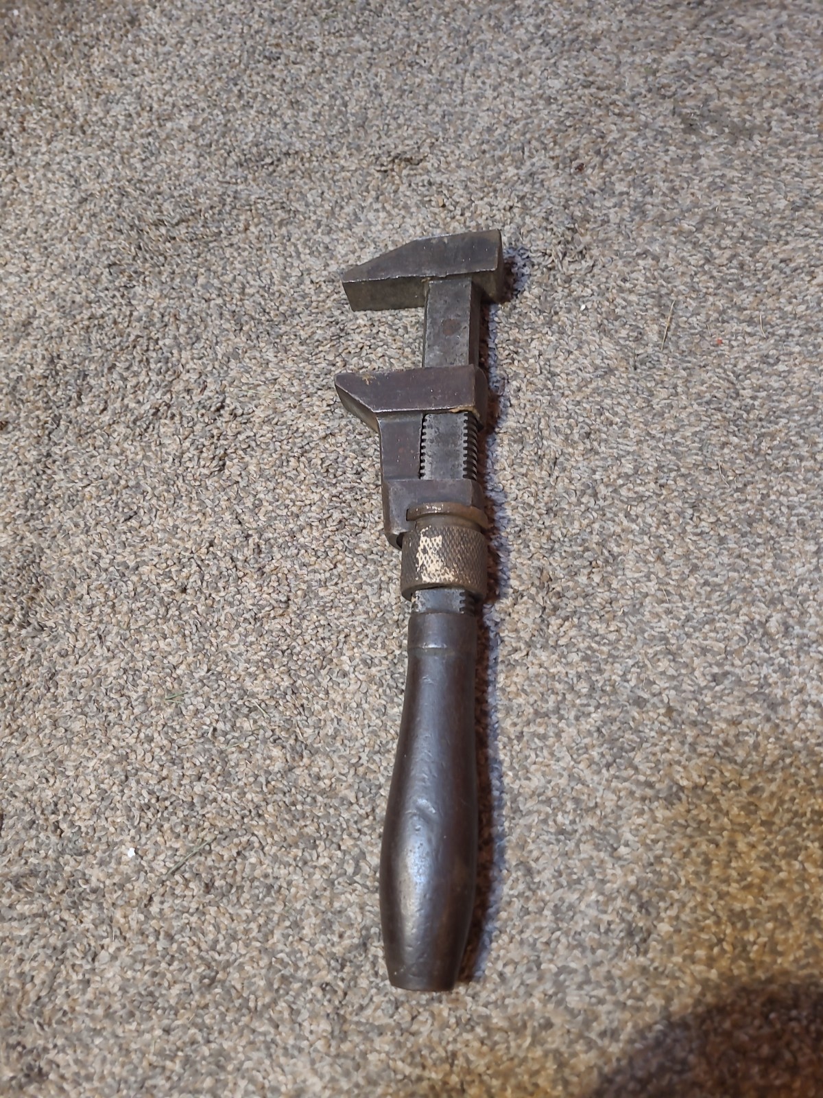 Antique B & C Pipe Wrench Monkey Wrench 12 1/4” with 2 1/4” Mouth USA Antique B & C Pipe Wrench Monkey Wrench 12 1/4” with 2 1/4” Mouth USA