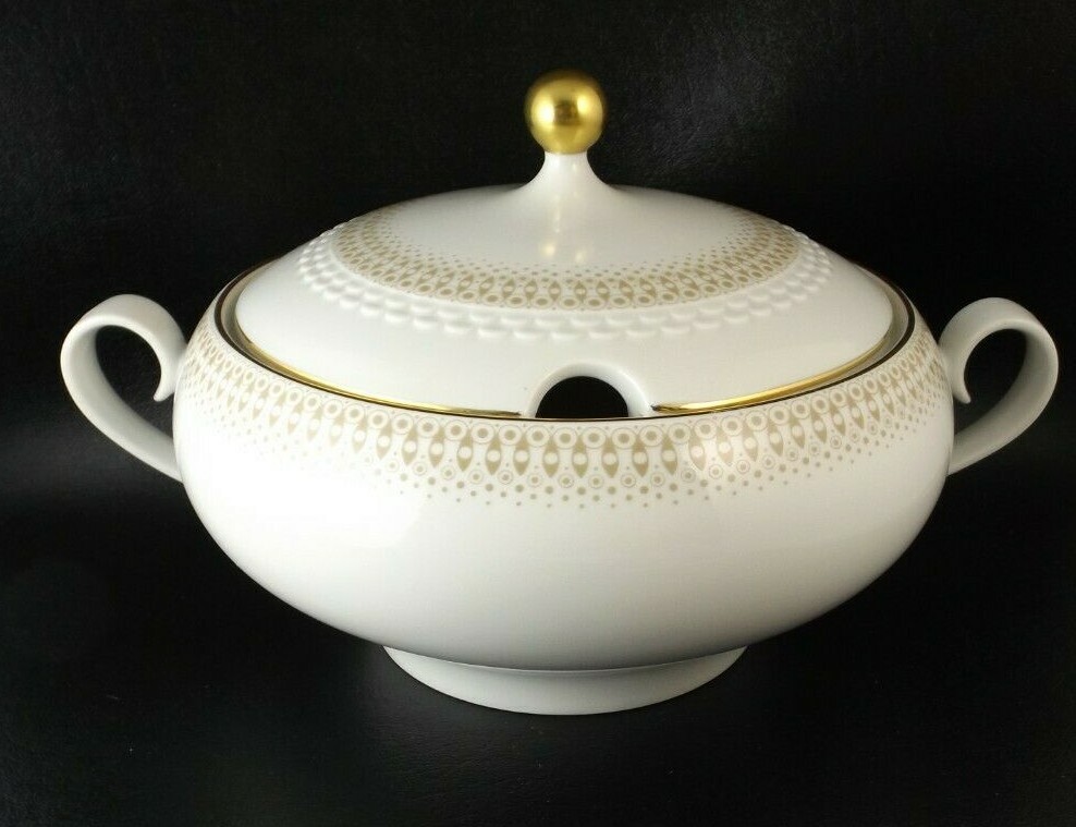 Hutschenreuther Tirschenreuth Festival Lidded Serving Bowl Tureen Hutschenreuther Tirschenreuth Festival Lidded Serving Bowl Tureen