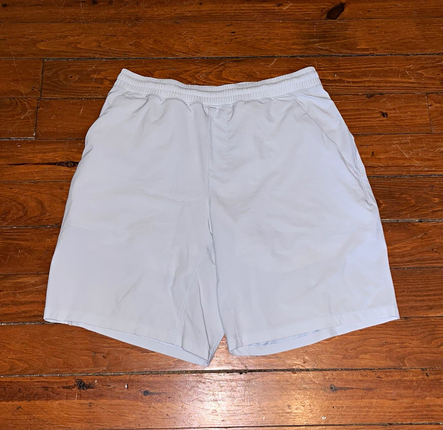 Lululemon Mens Shorts Can\'t Find Size But Fit Like L/XL