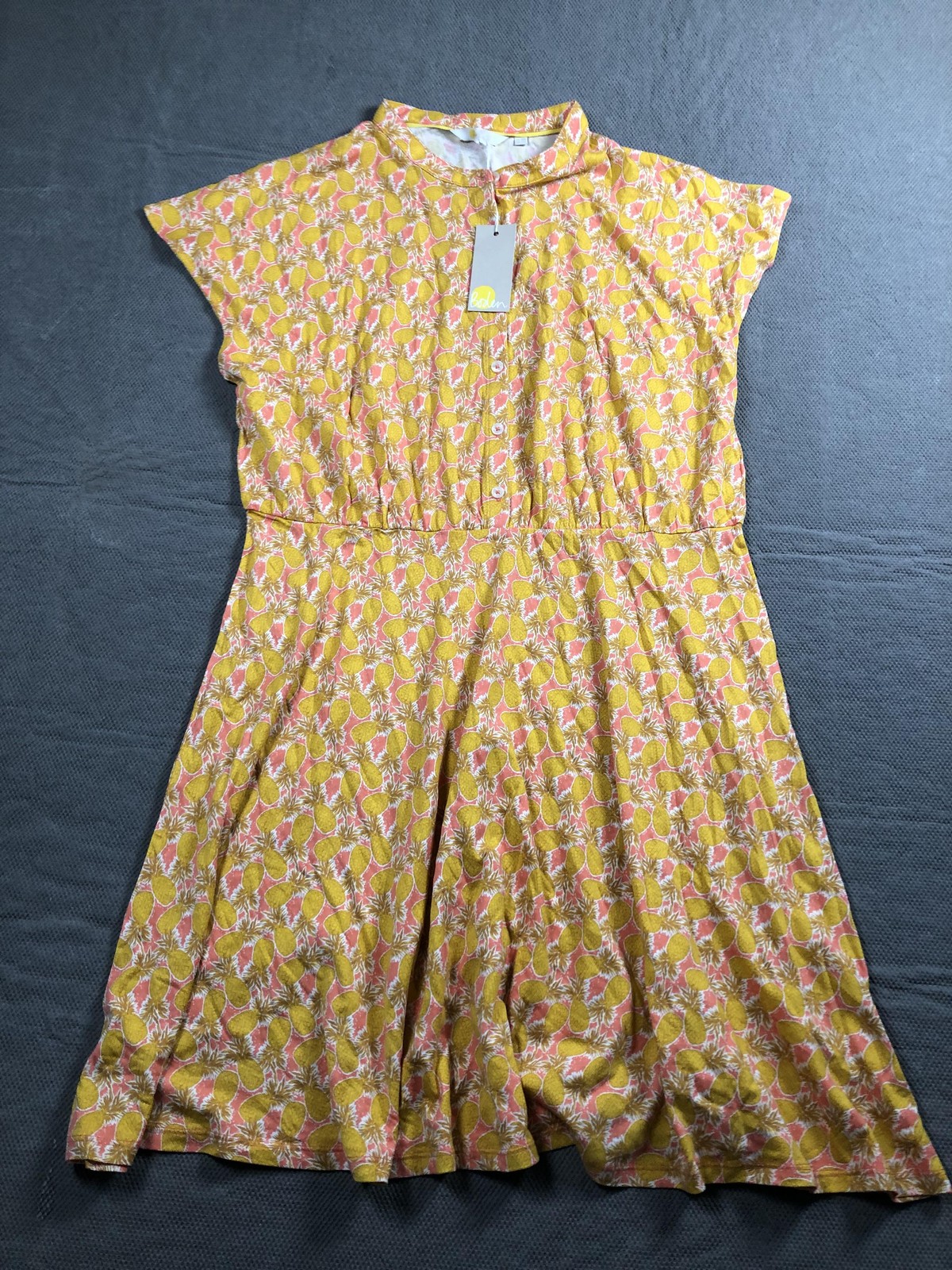 Boden Dress Womens 14 Yellow Pineapple Collared Cap Sleeve Fit Flare Knee NWT