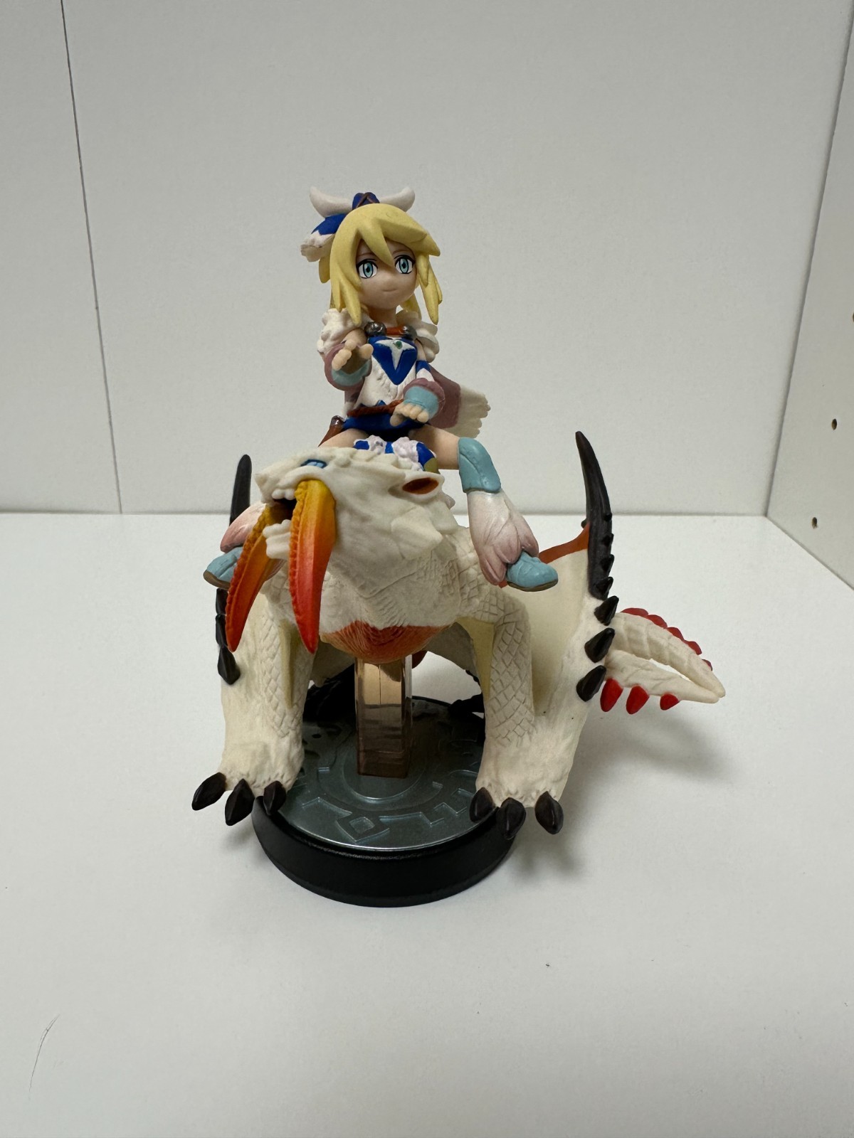 Nintendo Monster Hunter Stories  Series Amiibo. Rare You Choose US Seller