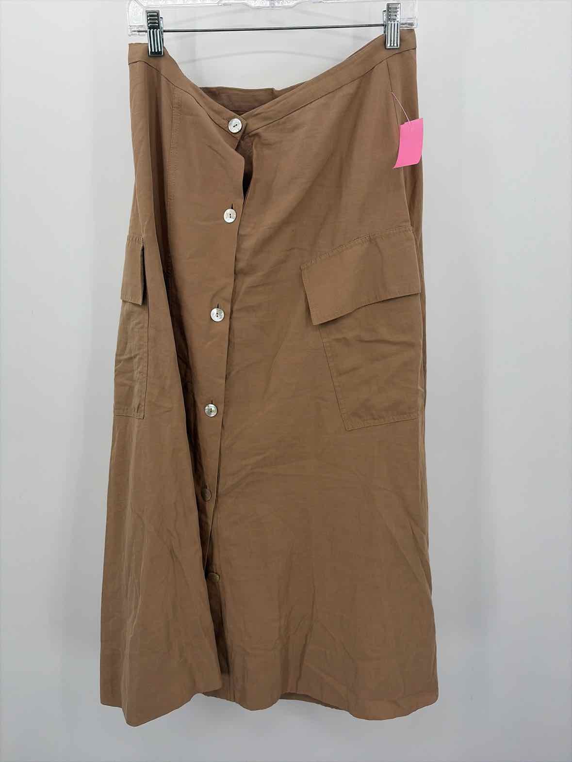 Pre-Owned Vince Tan Size 16 Maxi Skirt Pre-Owned Vince Tan Size 16 Maxi Skirt