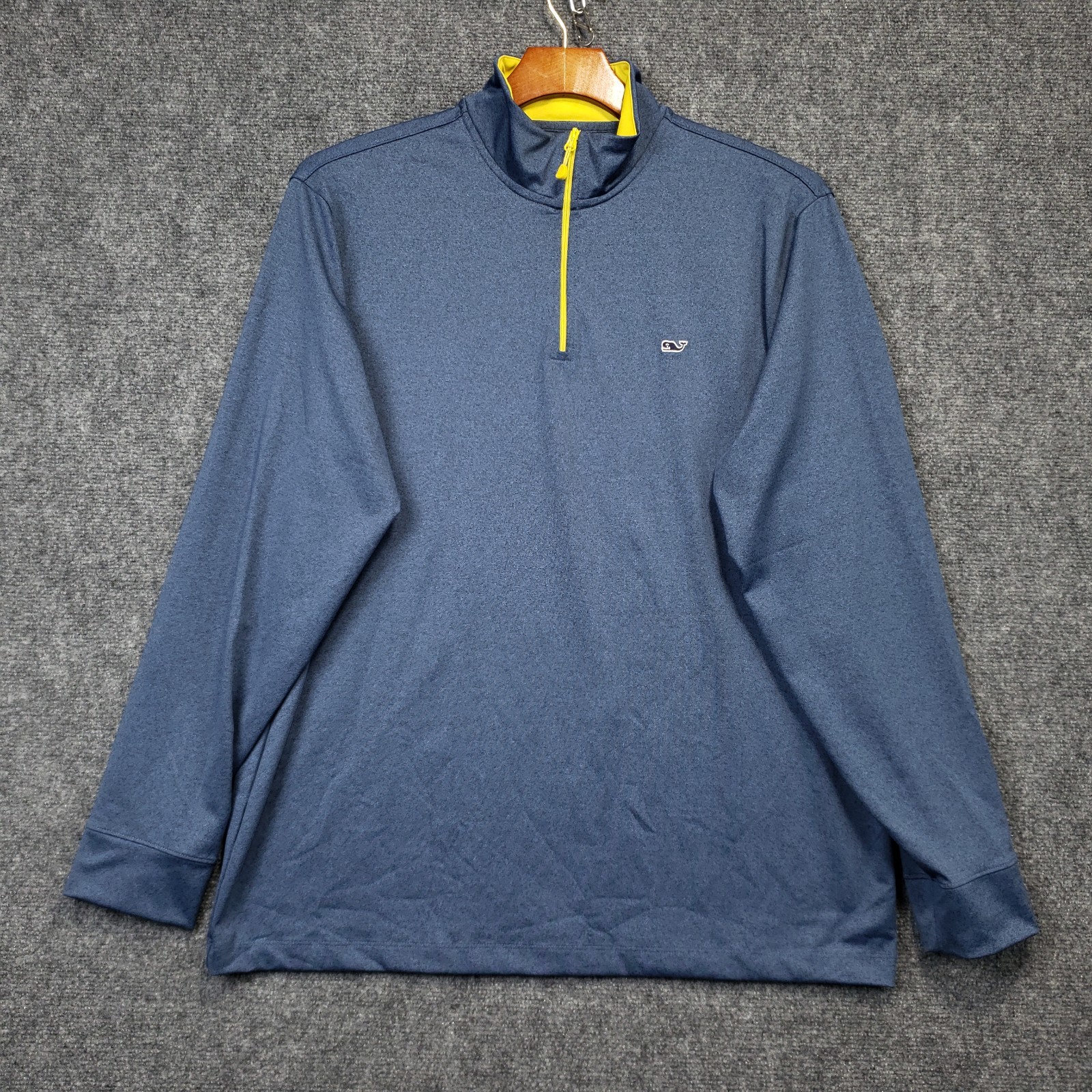 Vineyard Vines Performance 1/4 Zip Pullover Mens Large Blue Whale Logo Long Slv Vineyard Vines Performance 1/4 Zip Pullover Mens Large Blue Whale Logo Long Slv