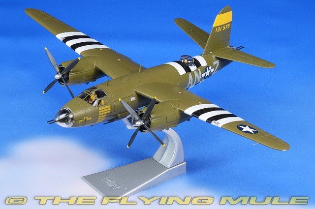 Corgi 1:72 B-26B Marauder USAAF 386th BG, 553rd BS David Dewhurst Dinah Might