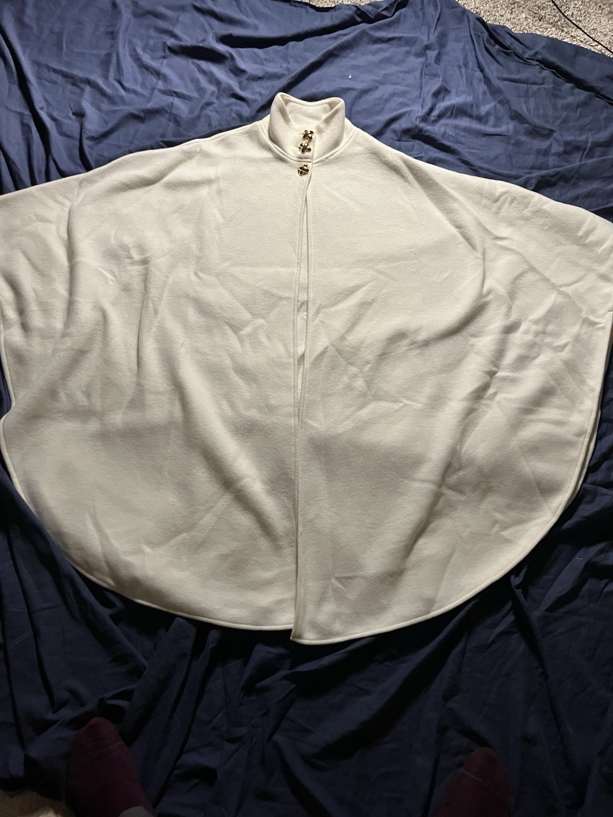 Vintage Amanda Smith Ivory Cape Coat Gold X Buttons One Size 90s Formal