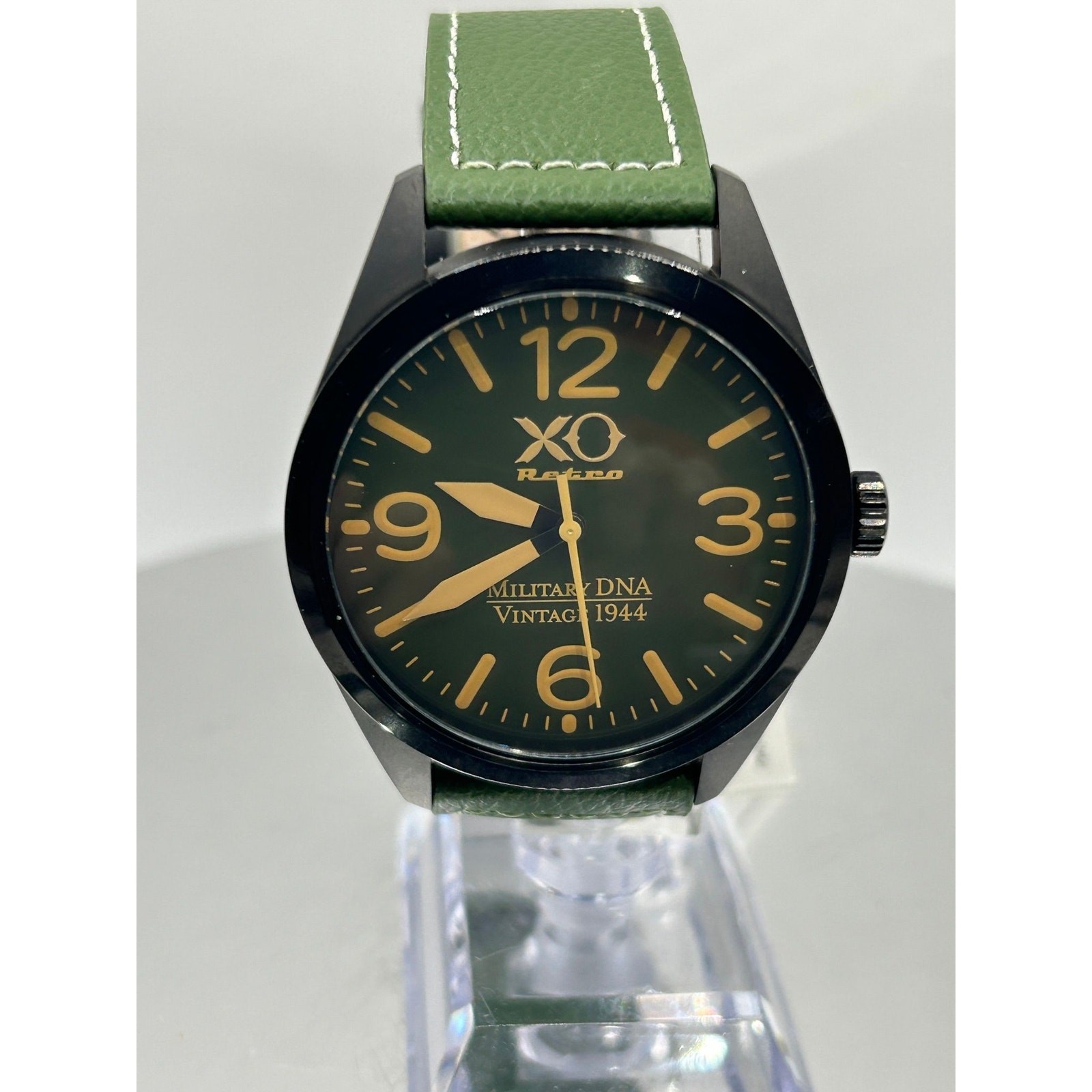 XO Retro Military DNA P-51 Mustang, green dial/band, black stainless steel case.