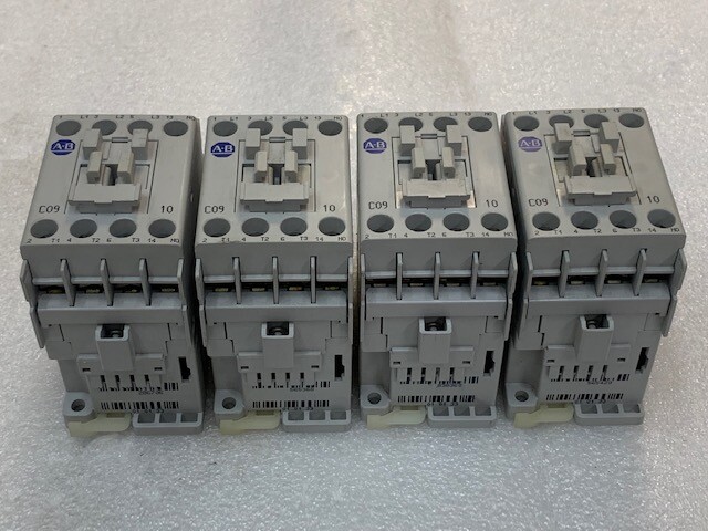 Lot of 4 Pcs - 100-C09*10 Magnetic Contactor Coil Voltage 110/120VAC New no Box