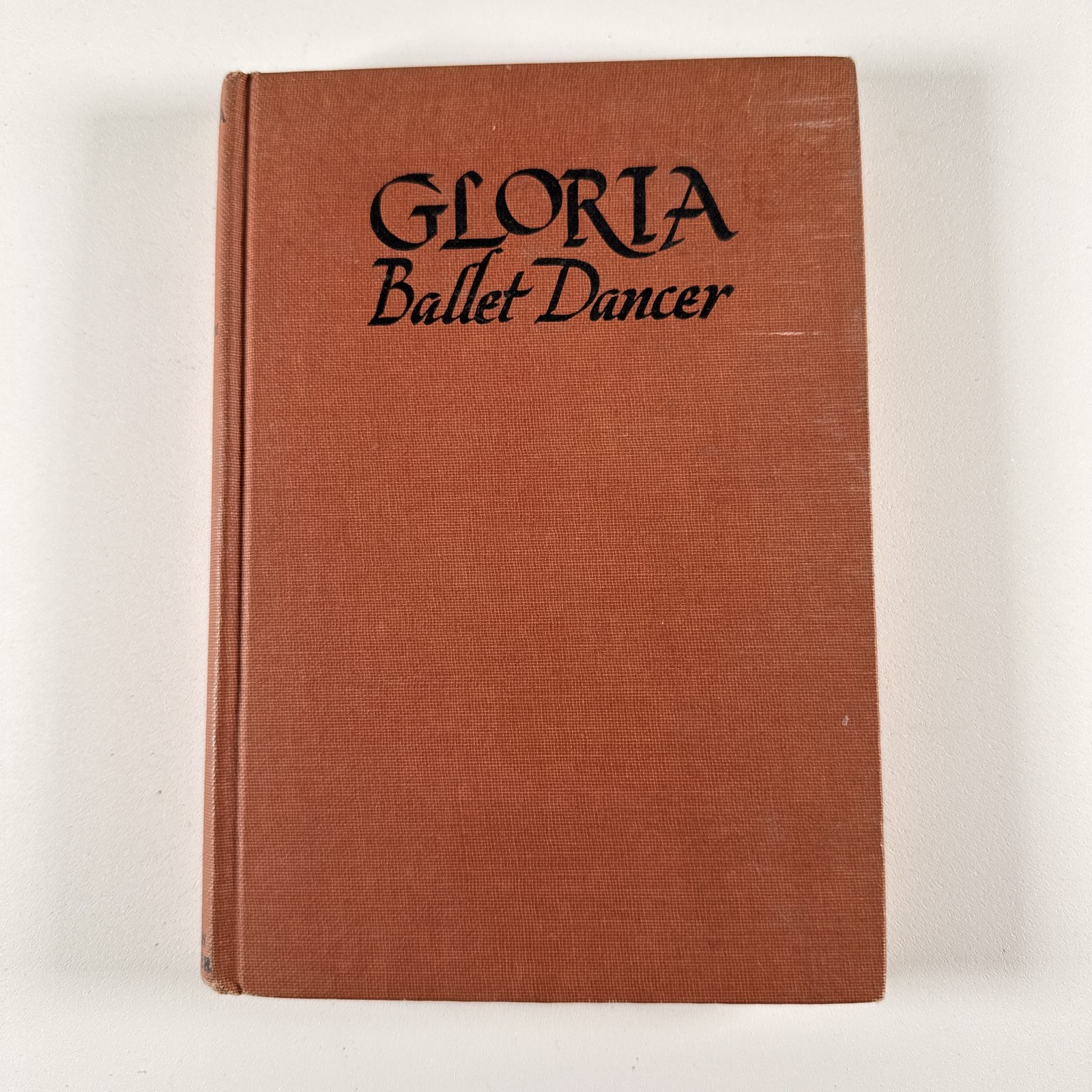 VTG Gloria Ballet Dancer Gladys Malvern HC  1946