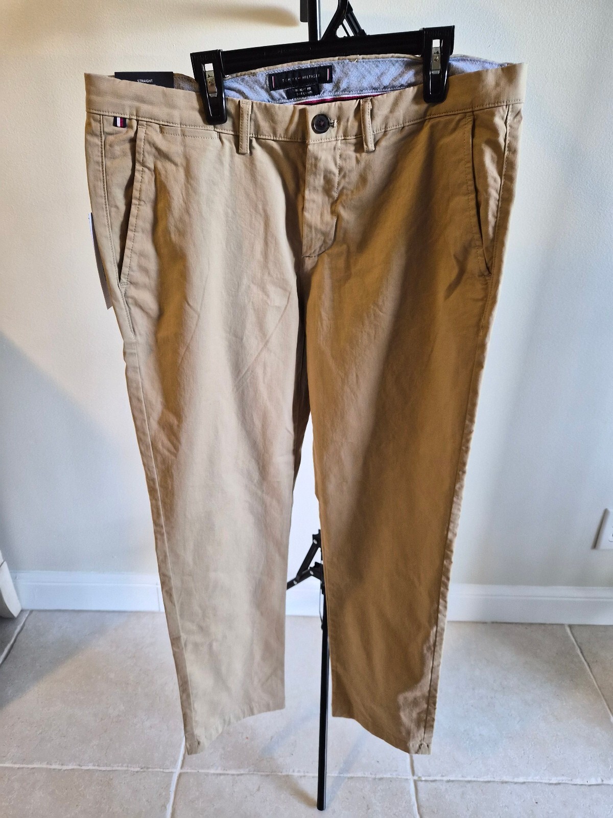Tommy Hilfiger TH Flex Men\'s Straight Fit Khaki Pants 32x30 0137
