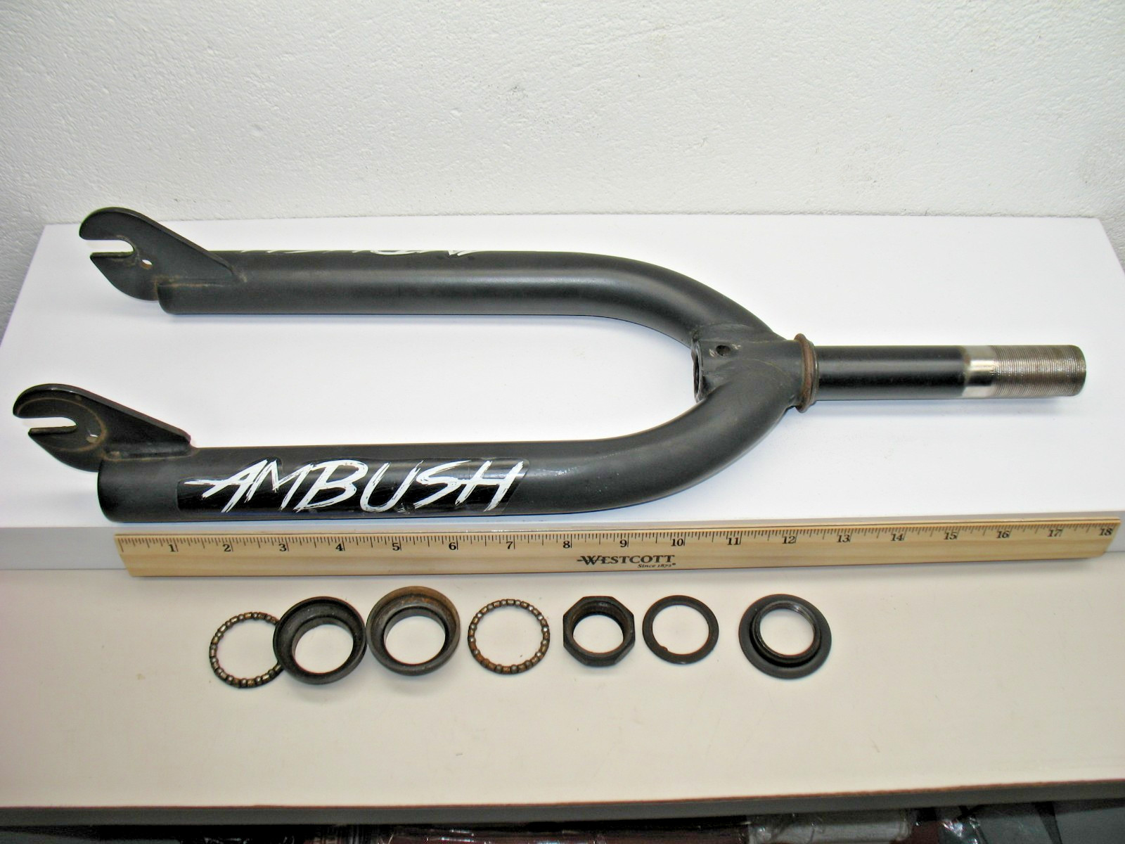 Black Steel Fork with Headset Hardware from a 20\
