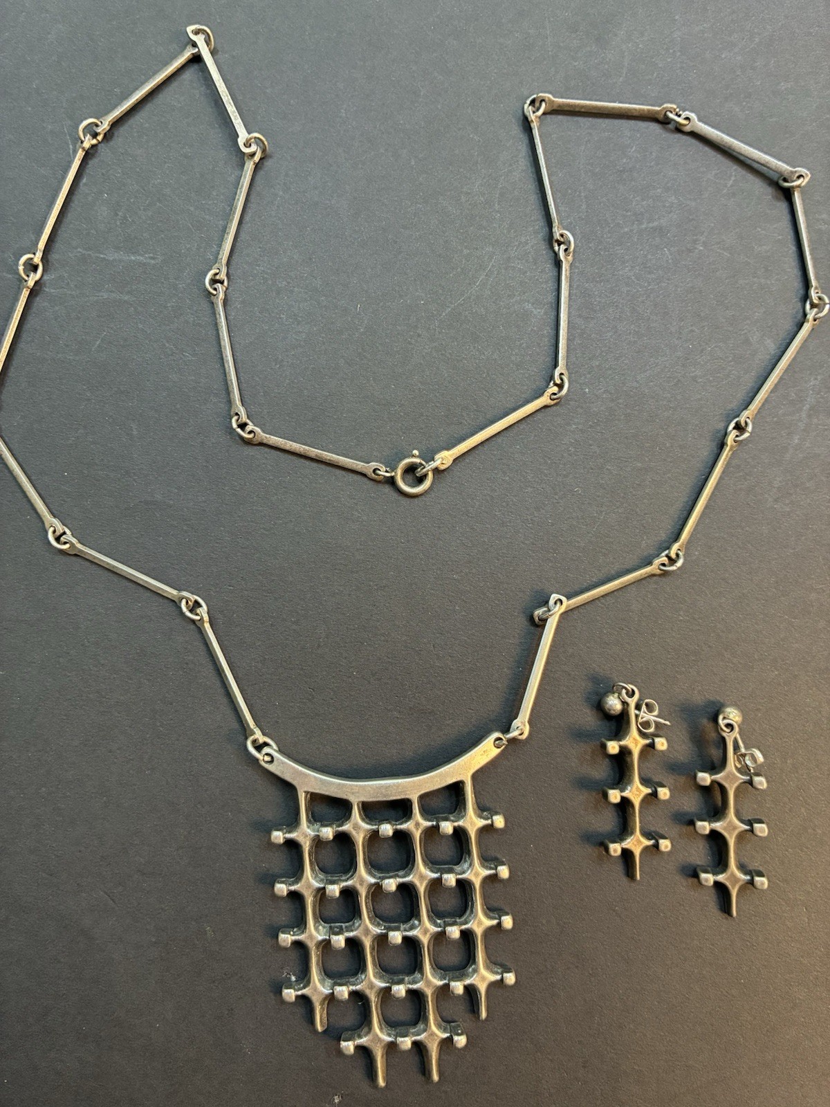 Marianne Berg Uni D-A Norway 925S Modernist Open Grid Bib Necklace Earrings Set