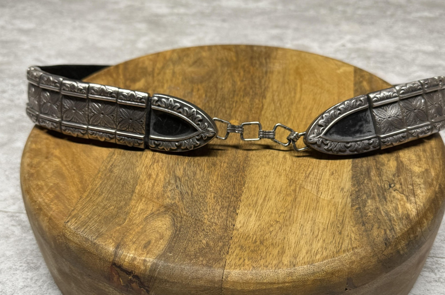 Vintage Brighton Belt Womens Medium Black Leather Tooled Western Butterfly 46303