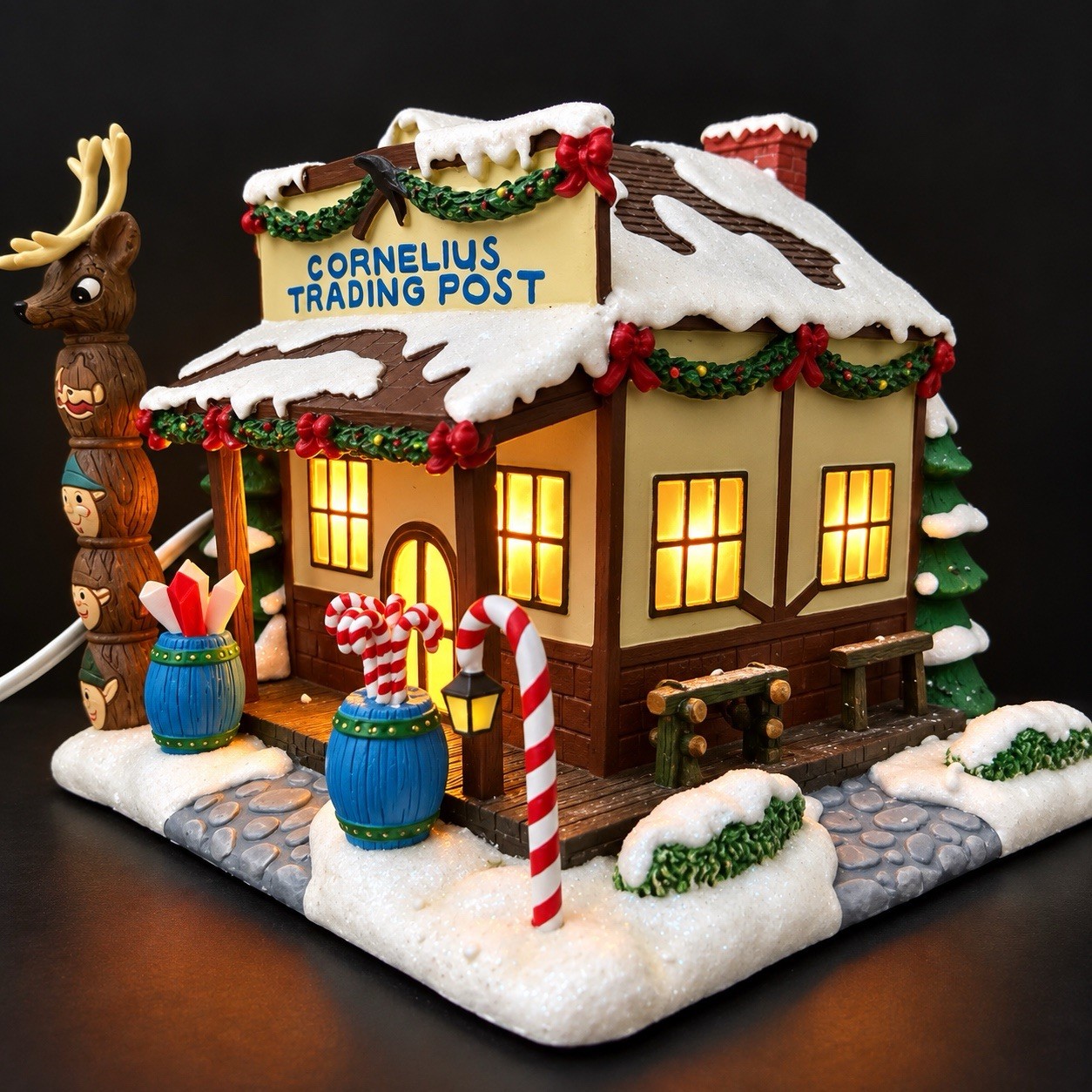 Hawthorne Village Rudolph’s Christmas Town Cornelius Trading Post 91411 Lighted