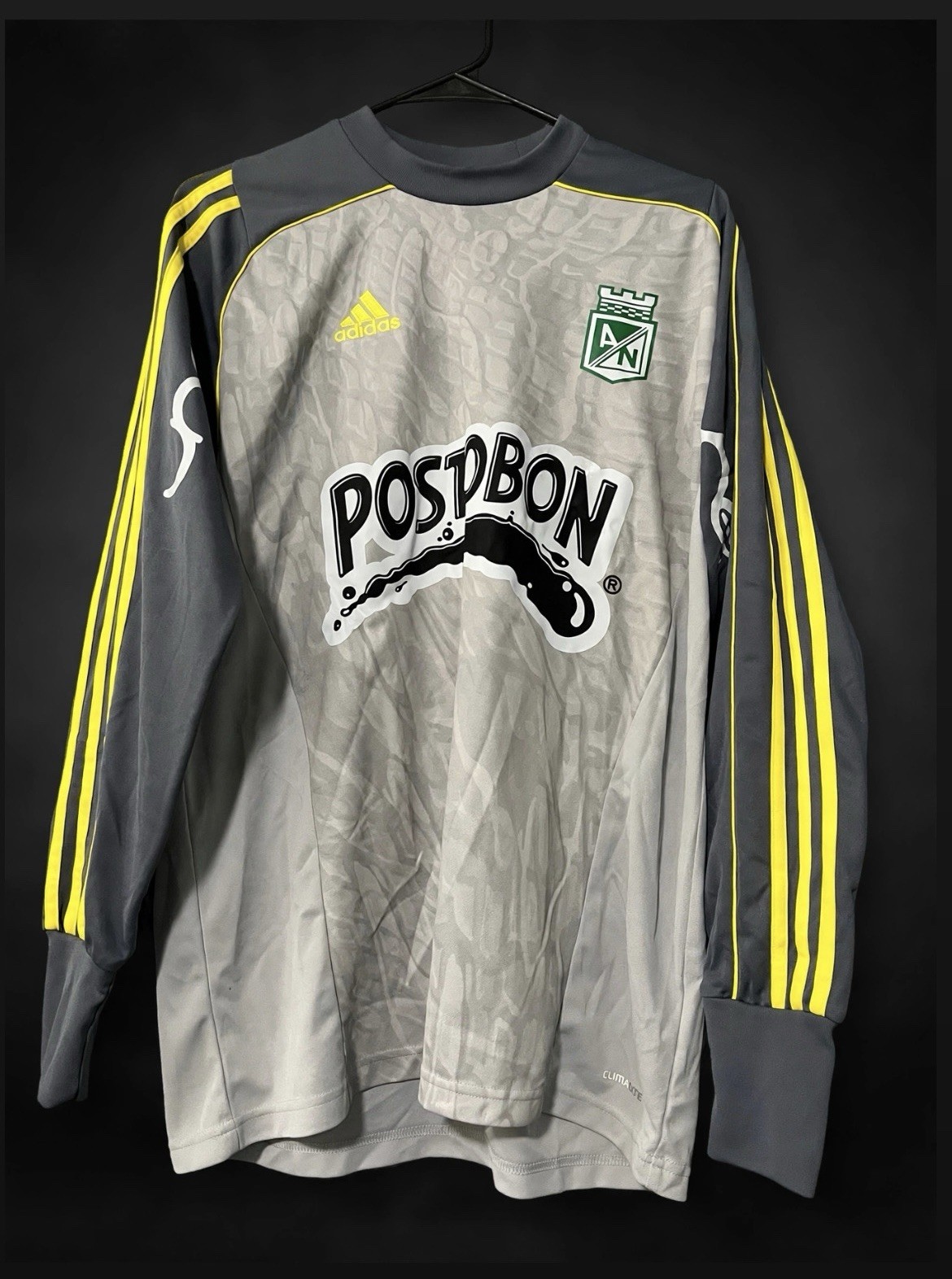 Very rare 2011/12 Atletico Nacional GK Jersey Sz M