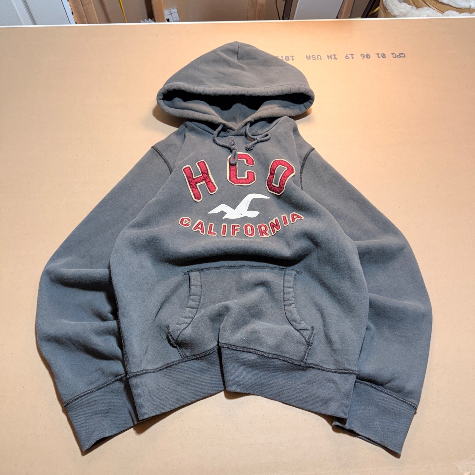 Y2K Hollister HCO California Hoodie XL Gray Excellent Pullover Sweatshirt Y2K Hollister HCO California Hoodie XL Gray Excellent Pullover Sweatshirt